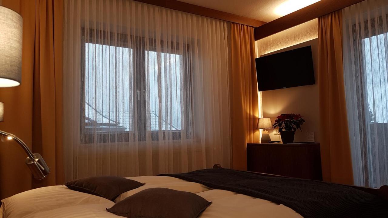 Haus Kohl Hotel เซมเมอริง ภายนอก รูปภาพ
